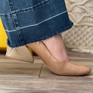 Mercedes Castillo patent leather nude shoes wooden heel soft pumps